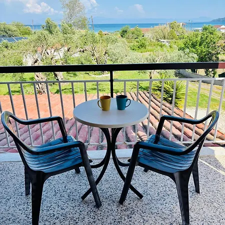 Apartment Firefly Georgios 12 Moraḯtika